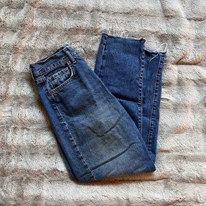 High waisted jeans